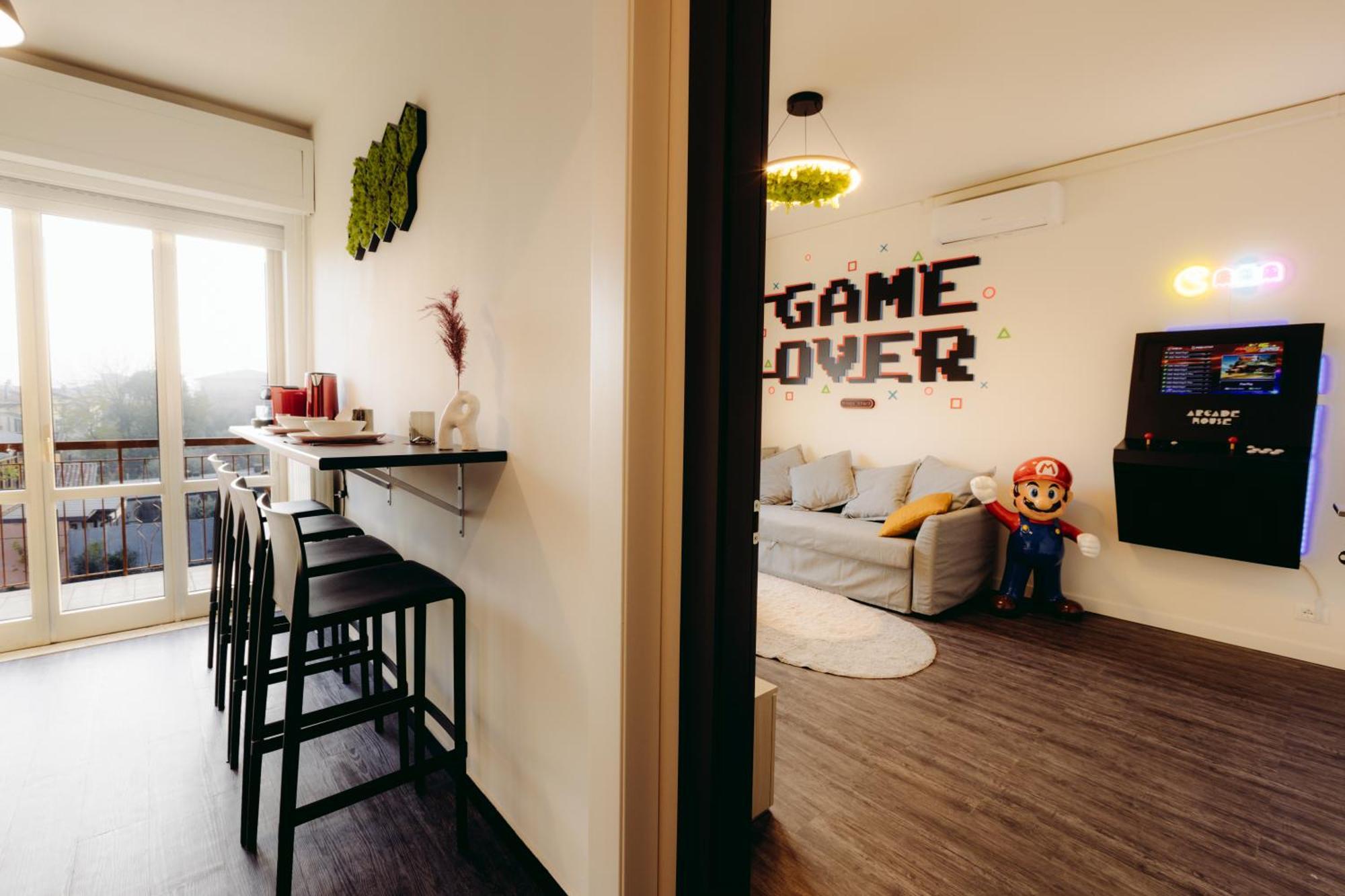 Arcade House Verona Fiera Netflix + Videogame 외부 사진