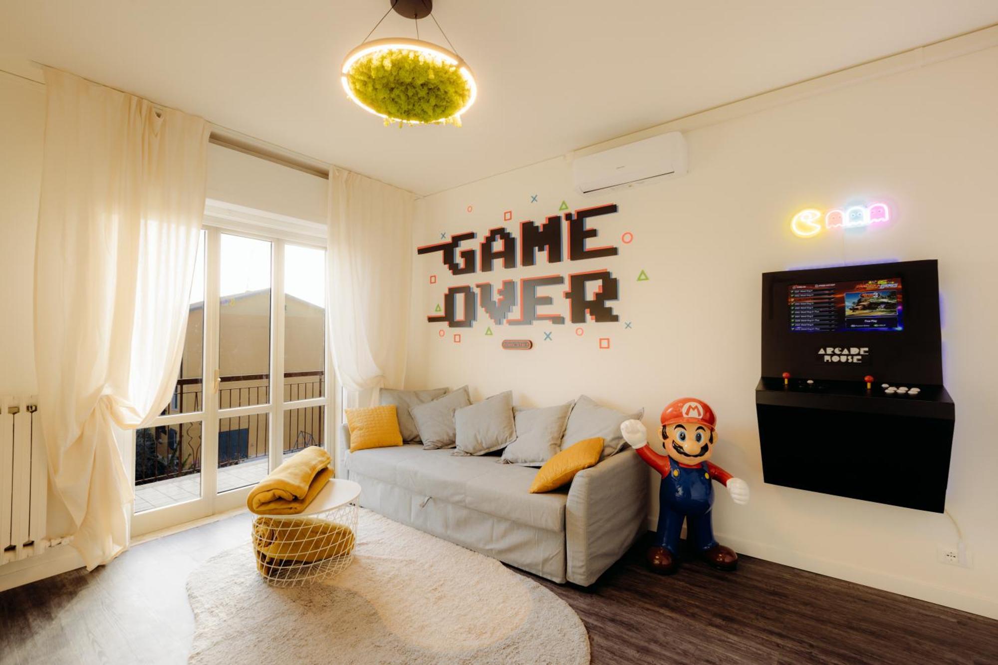 Arcade House Verona Fiera Netflix + Videogame 외부 사진